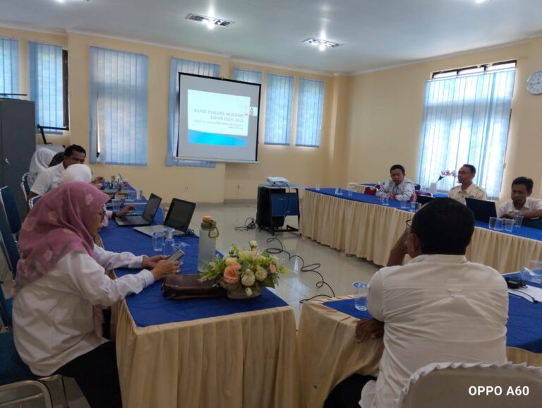 Rapat Evaluasi Akademik FUAD Bahas Efisiensi Anggaran hingga Akreditasi